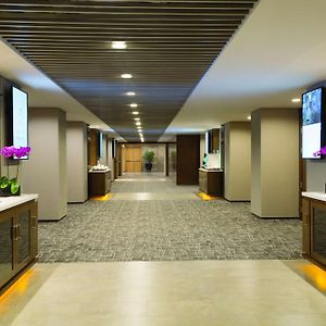 Hyatt House Shenzhen Airport